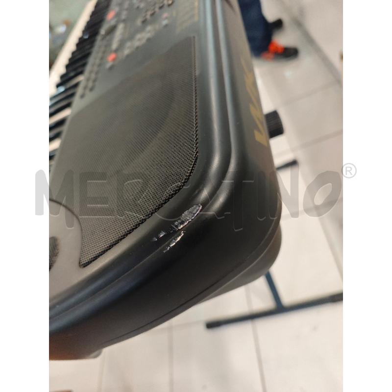 TASTIERA MUSICALE GEM WK2 CON SUPPORTO | Mercatino dell'Usato Salerno fratte 2