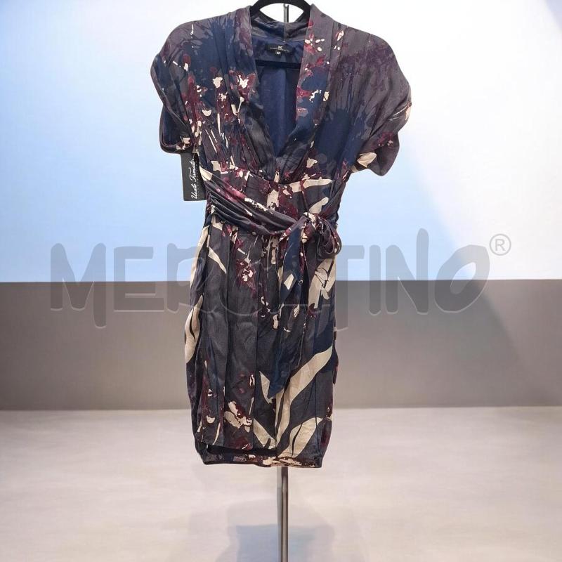 VESTITO DONNA ELISABETTA FRANCHI BASE GRIGIA NTR. FANT. FIORI BEIGE BLU ROSSI 100X100 SETA | Mercatino dell'Usato Salerno fratte 1