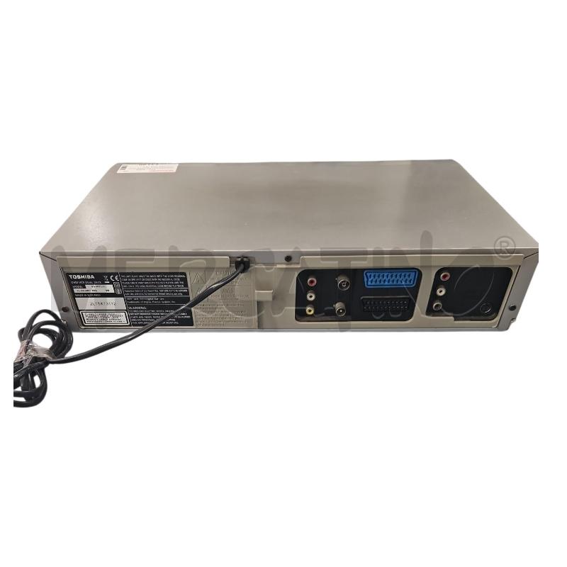 VIDEOREGISTRATORE DVD TOSHIBA NON TESTATO | Mercatino dell'Usato Salerno fratte 2