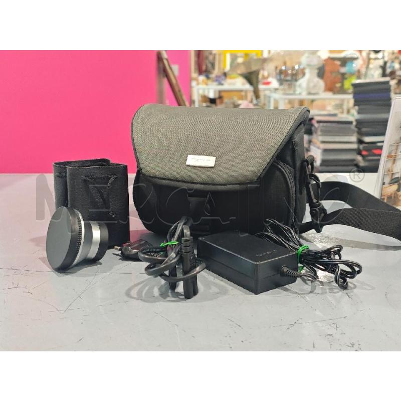 VIDEO CAMERA CANON MINI DVD FUNZIONANTE | Mercatino dell'Usato Salerno fratte 2