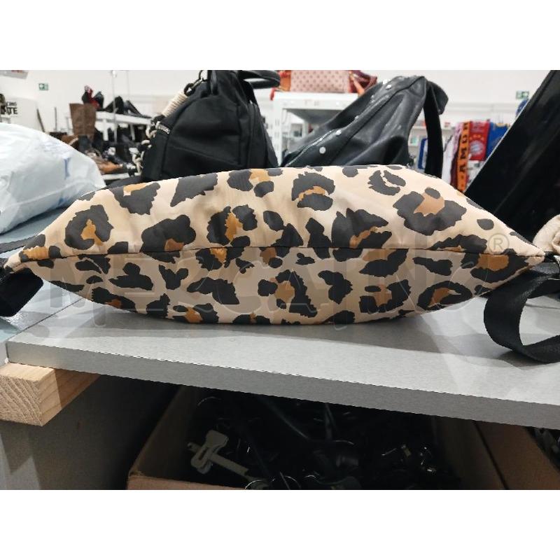 ZAINO/BORSA DONNA CAMOMILLA ANIMALIER | Mercatino dell'Usato Salerno fratte 3