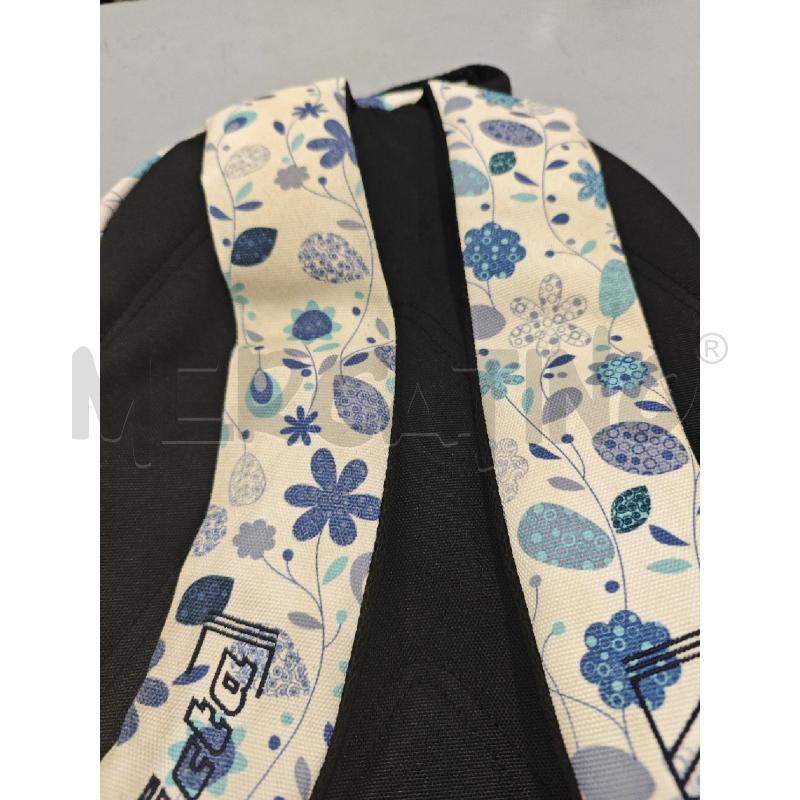 ZAINO INVICTA BIANCO/FIORI BLU CON BOCCA E OCCHI  | Mercatino dell'Usato Salerno fratte 3