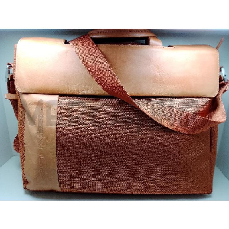 BORSA DA LAVORO PIQUADRO | Mercatino dell'Usato Siena 1