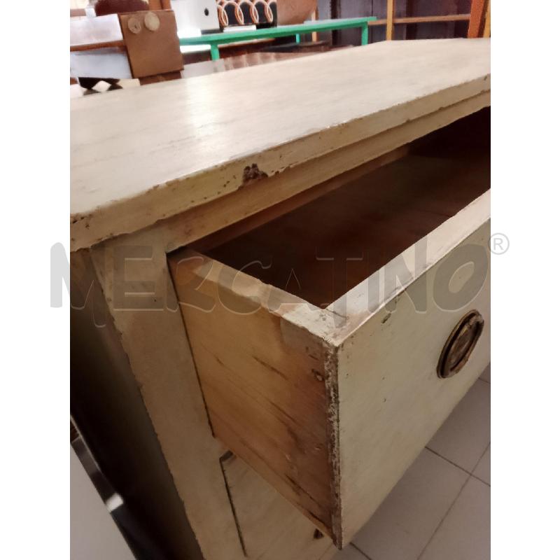 CASSETTONE VECCHIO LACCATO 3 CASSETTI RESTAURATO  | Mercatino dell'Usato Siena 2