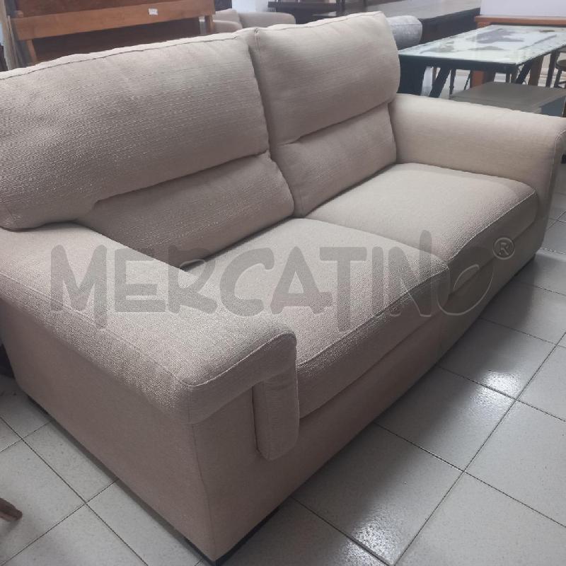 DIVANO 3 POSTI POLTRONE & SOFA' BEAGE | Mercatino dell'Usato Siena 1