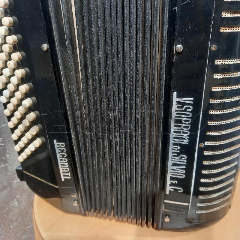 FISARMONICA SOPRANI DI SILVIO & C RECANATI | Mercatino dell'Usato Siena 3