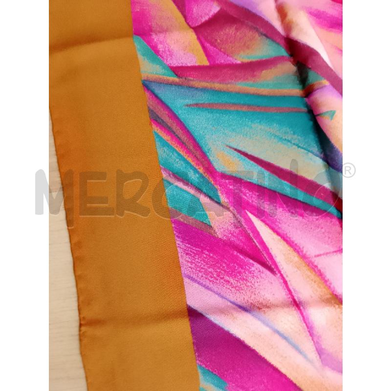 FOULARD GUCCI VINTAGE DA RIV | Mercatino dell'Usato Siena 4