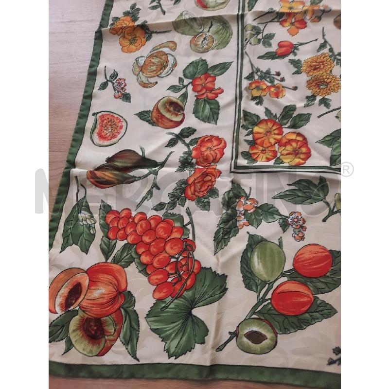FOULARD SETA FIORI E FRUTTA | Mercatino dell'Usato Siena 1