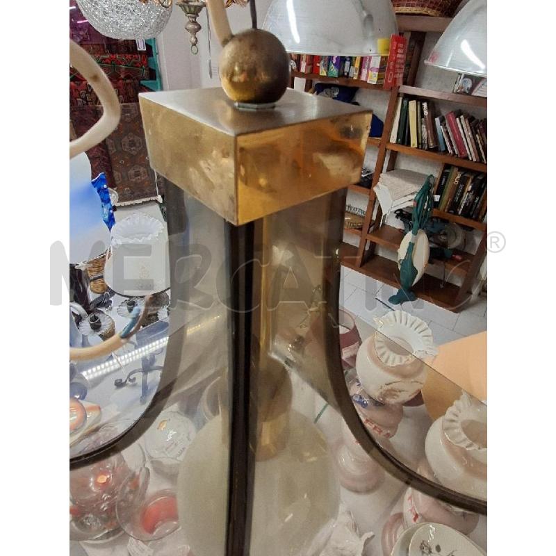 LAMPADARIO PLEXIGLAS MODELLO PAGOTA CON RIFINITURE IN OTTONE  | Mercatino dell'Usato Siena 3