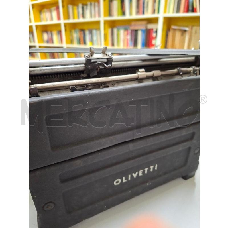 MACCHINA DA SCRIVERE OLIVETTI M40 | Mercatino dell'Usato Siena 4