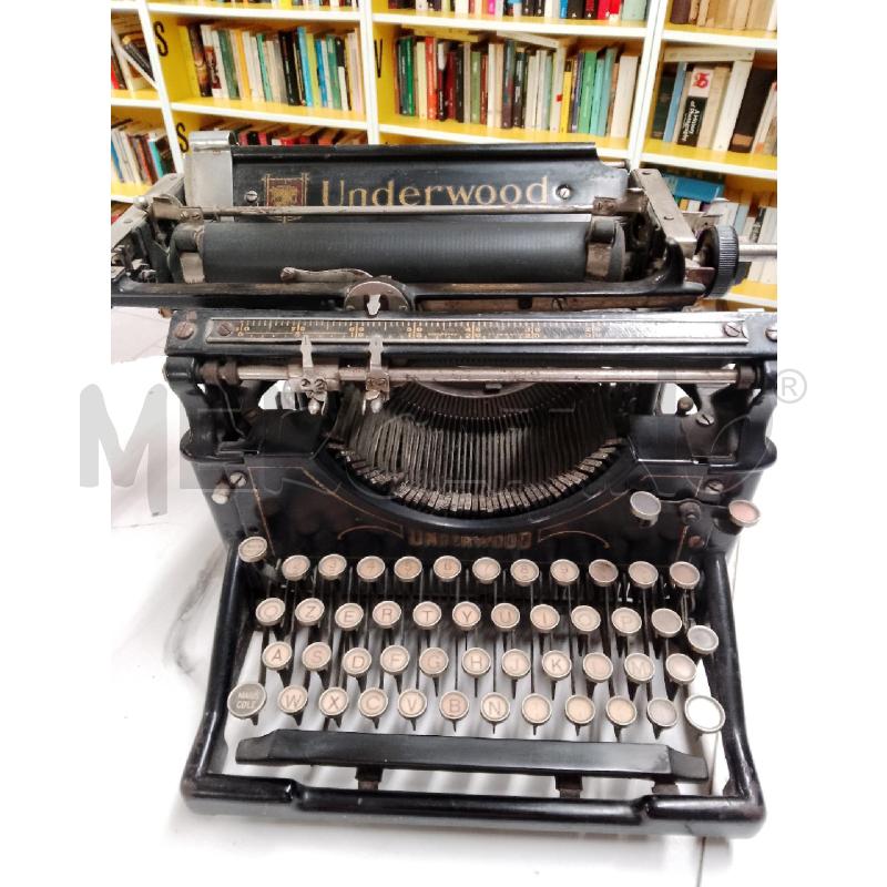 MACCHINA DA SCRIVERE UNDERWOOD DA RIV | Mercatino dell'Usato Siena 1