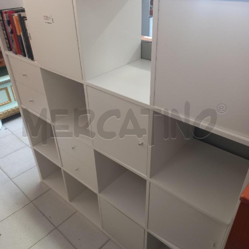 MOBILE LIBRERIA A CUBI CON SPORTELLI E CASSETTI | Mercatino dell'Usato Siena 2