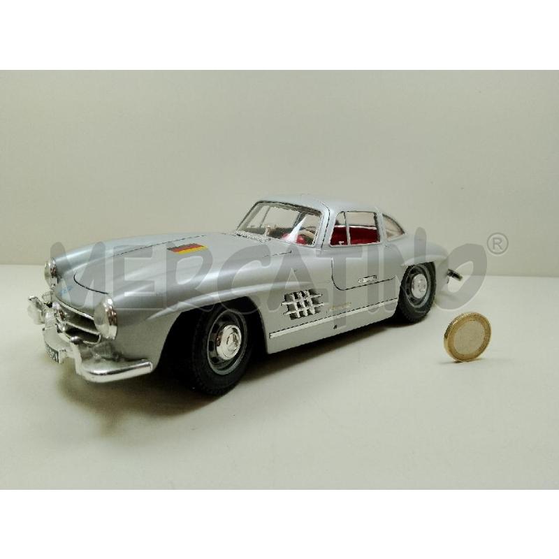 MODELLINO AUTO BURAGO MERCEDES GRIGIA 1/18 | Mercatino dell'Usato Siena 1
