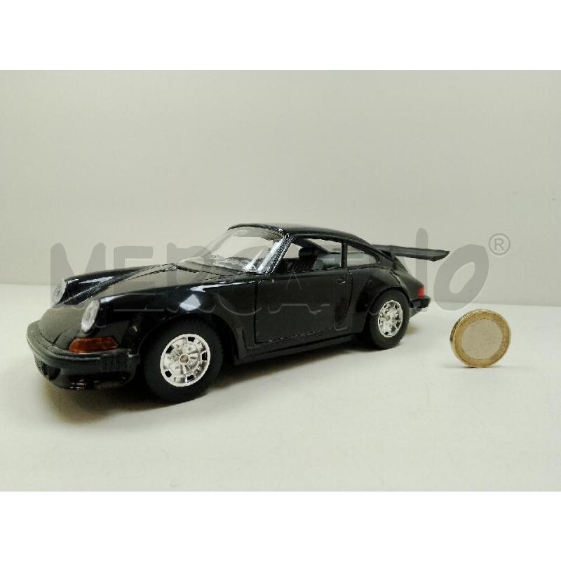 MODELLINO AUTO BURAGO PORSCHE 1/24 NERA | Mercatino dell'Usato Siena 1