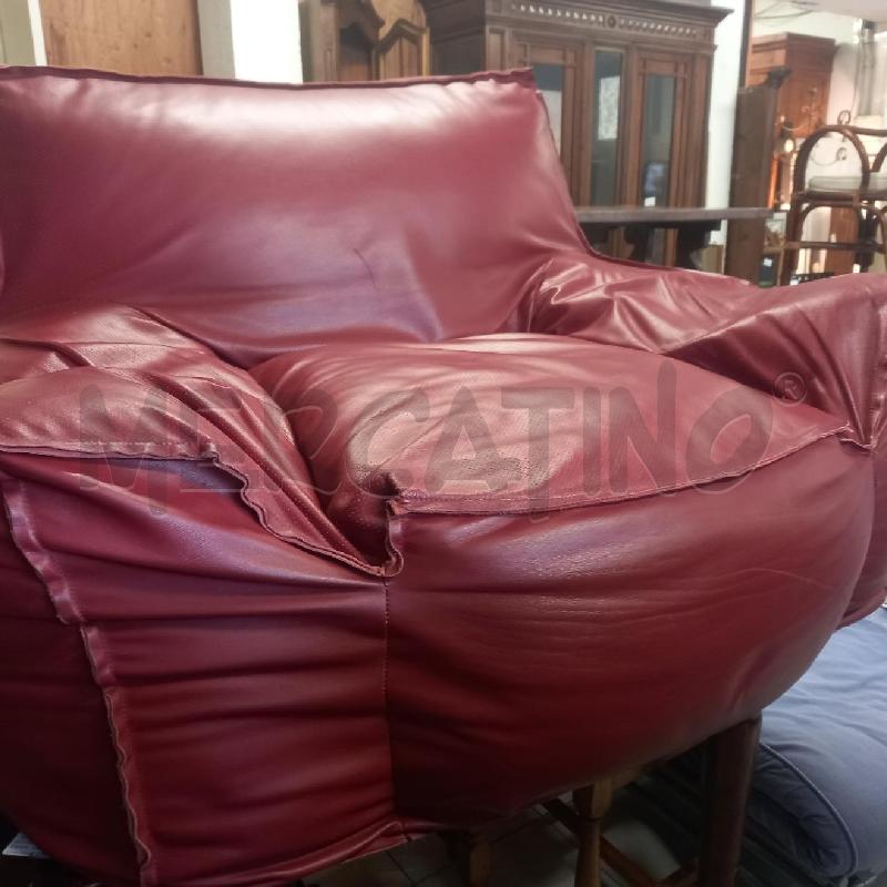 POLTRONA ROSSA VBF | Mercatino dell'Usato Siena 2