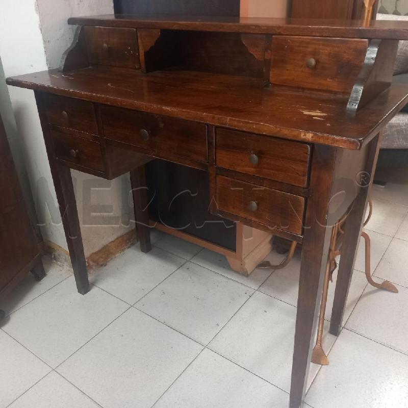 SCRITTOIO CON CASSETTINI DA RIVEDERE | Mercatino dell'Usato Siena 1