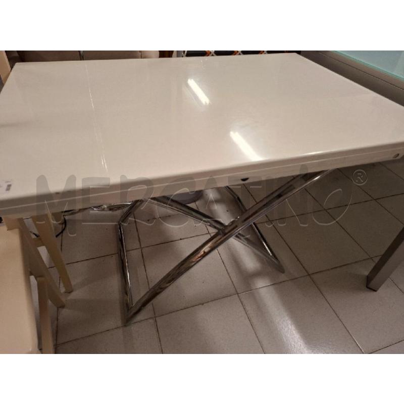 TAVOLINO BIANCO CALLIGARIS REGOLABILE IN ALTEZZA APRIBILE | Mercatino dell'Usato Siena 1