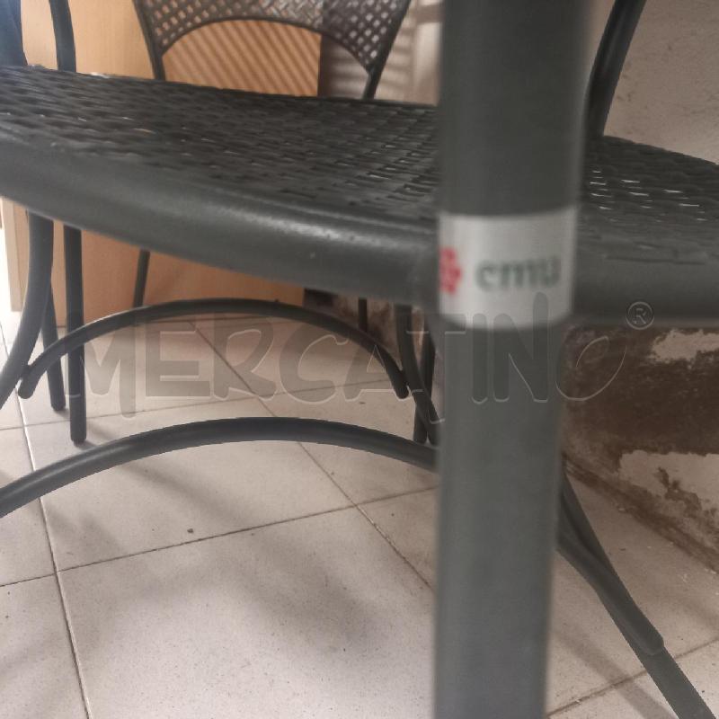 TAVOLINO DA GIARDINO FERRO TONDO CON 4 POLTRONCINE | Mercatino dell'Usato Siena 3