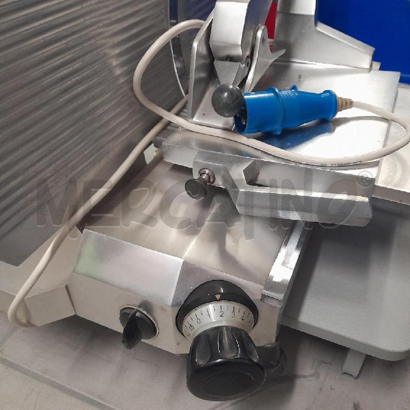 AFFETTATRICE PROFESSIONALE OMEGA V33 | Mercatino dell'Usato Sondrio 3