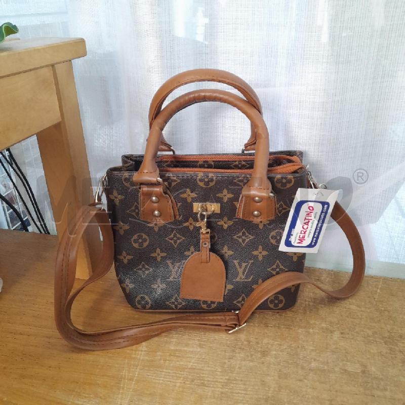 BORSETTA TIPO VUITTON CON TRACOLLA | Mercatino dell'Usato Sondrio 1