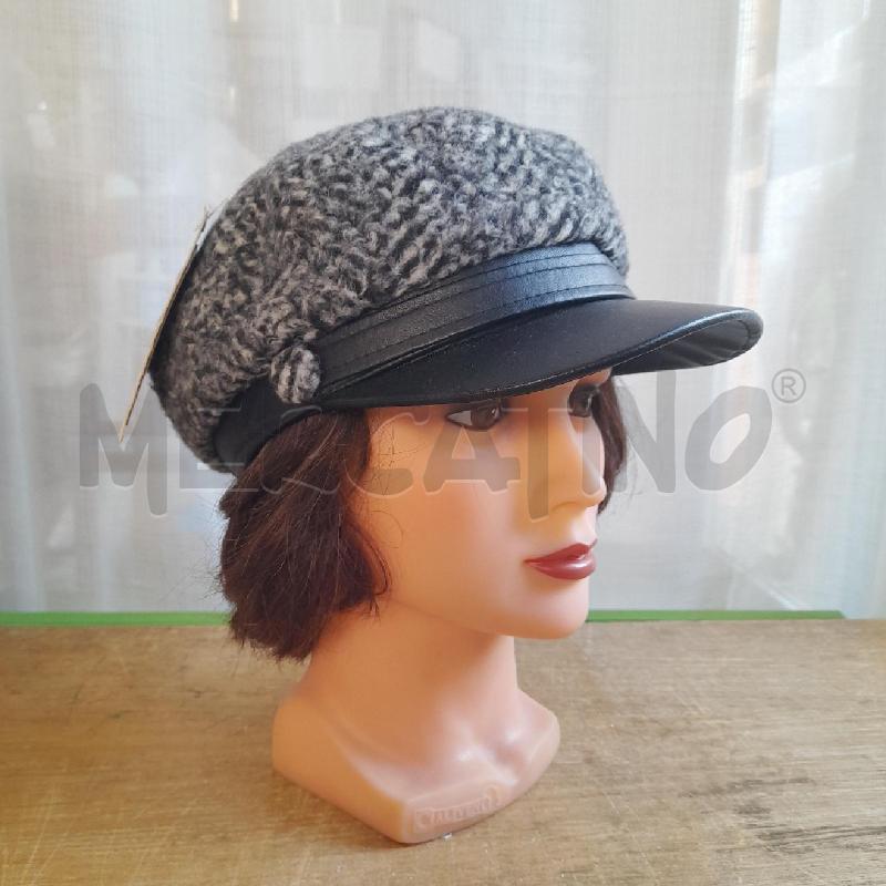 CAPPELLO DONNA LIU JO  | Mercatino dell'Usato Sondrio 1