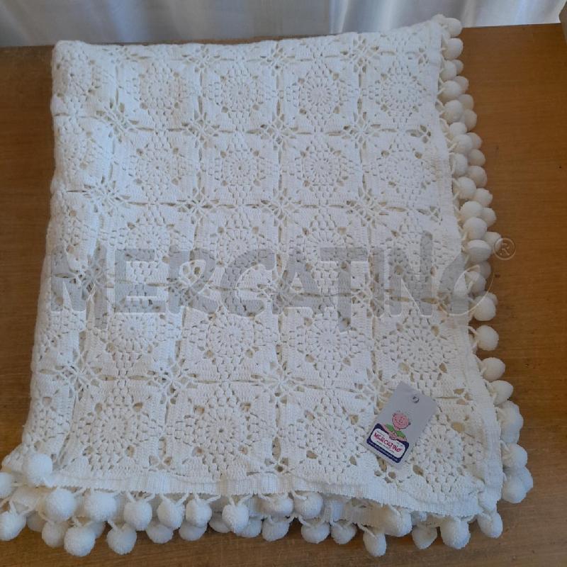 COPERTA MATRIMONIALE UNCINETTO PONPON | Mercatino dell'Usato Sondrio 1