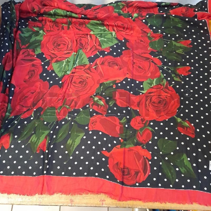 FOULARD MAXI GUESS VISCOSA ROSE | Mercatino dell'Usato Sondrio 1