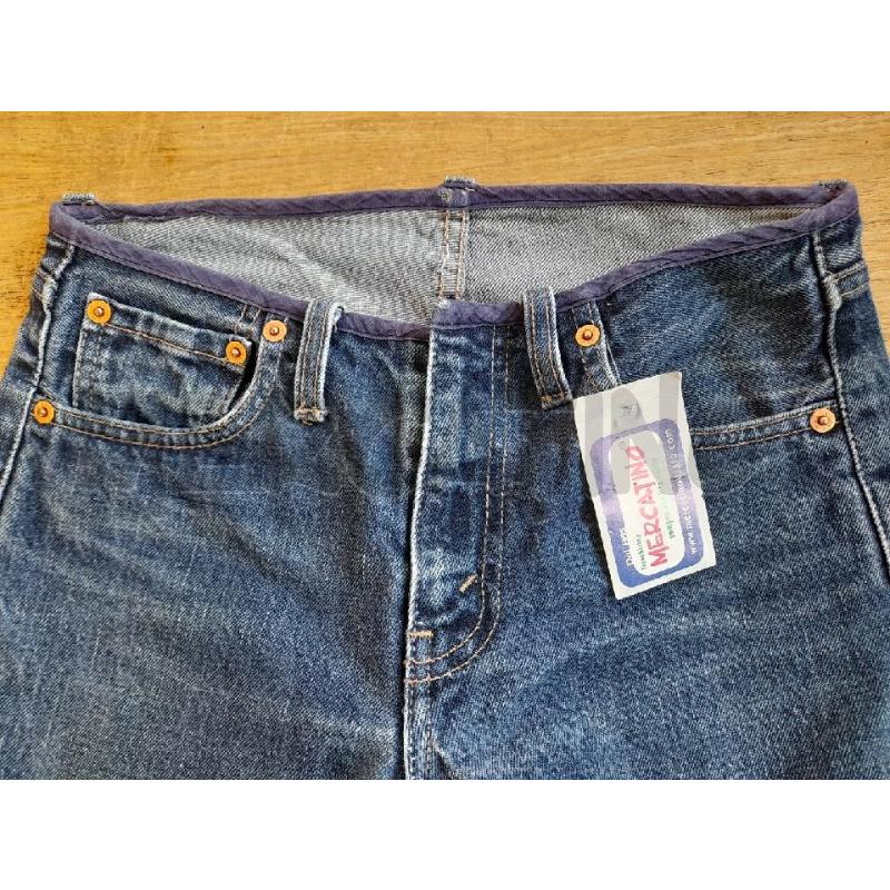 JEANS DONNA LEVIS RIVISITATI | Mercatino dell'Usato Sondrio 2