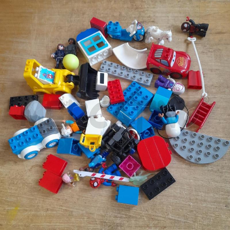 LEGO GRANDI CON MACCHININA | Mercatino dell'Usato Sondrio 1