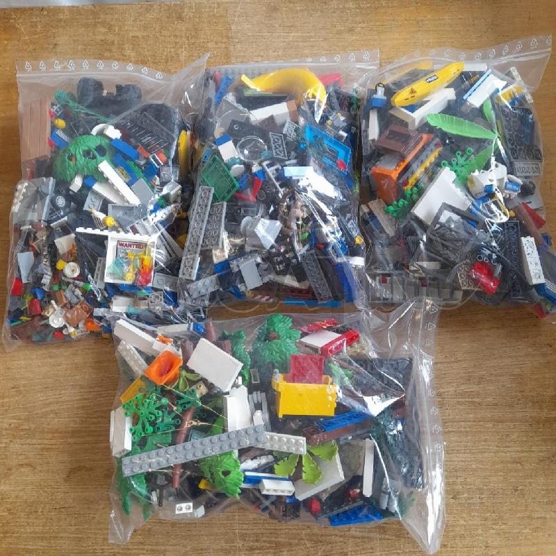 LEGO SFUSI | Mercatino dell'Usato Sondrio 1