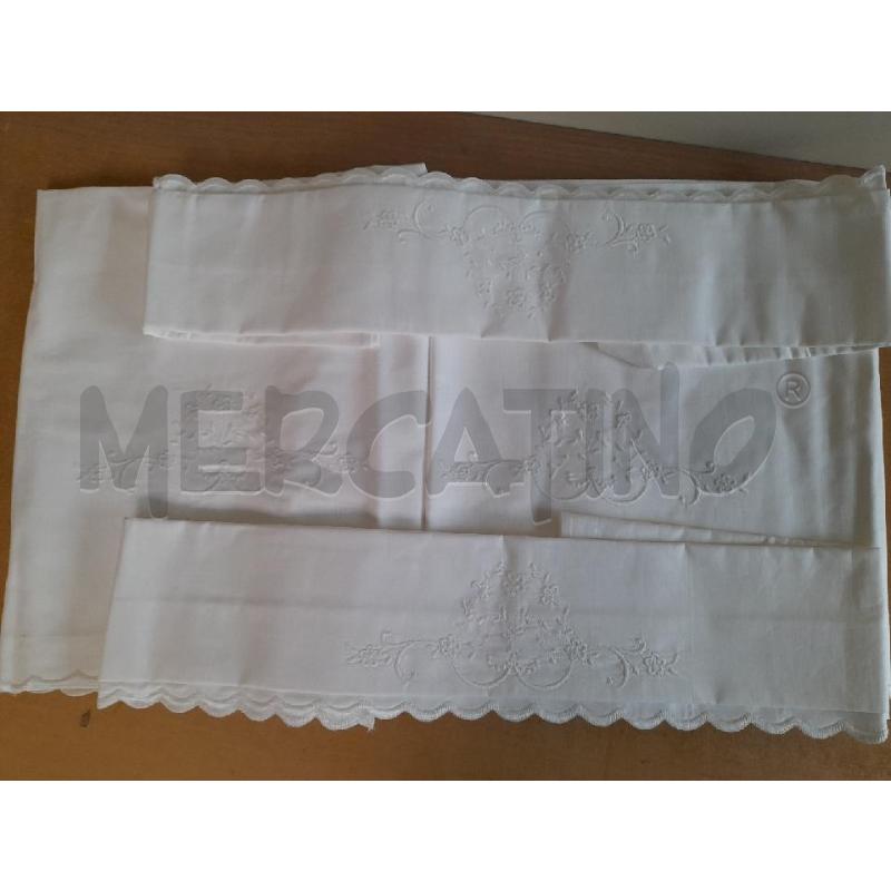 LENZUOLO MATRIMONIALE BIANCO RICAMI SMERLATO | Mercatino dell'Usato Sondrio 1