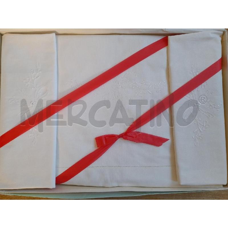 LENZUOLO MATRIMONIALE CON FEDERE B.CO RICAMATO | Mercatino dell'Usato Sondrio 1