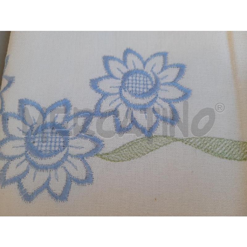 LENZUOLO MATRIMONIALE RICAMO FIORI AZZURRI | Mercatino dell'Usato Sondrio 2