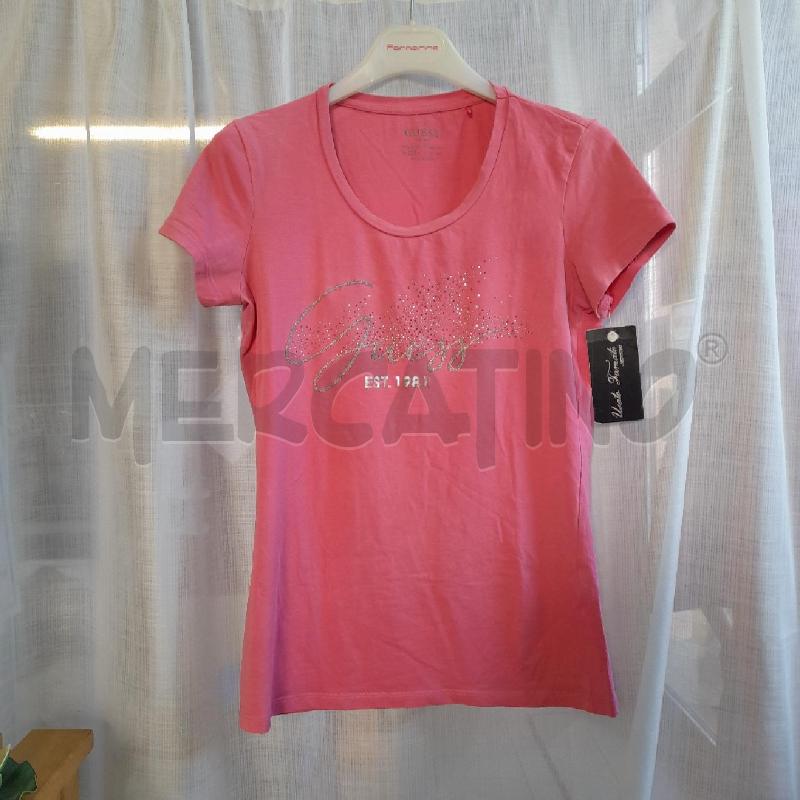 MAGLIETTA DONNA ROSA GUESS | Mercatino dell'Usato Sondrio 1