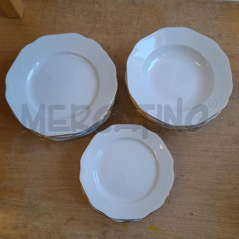 PIATTI BIANCHI RIGA ORO 18 PZ.  | Mercatino dell'Usato Sondrio 1