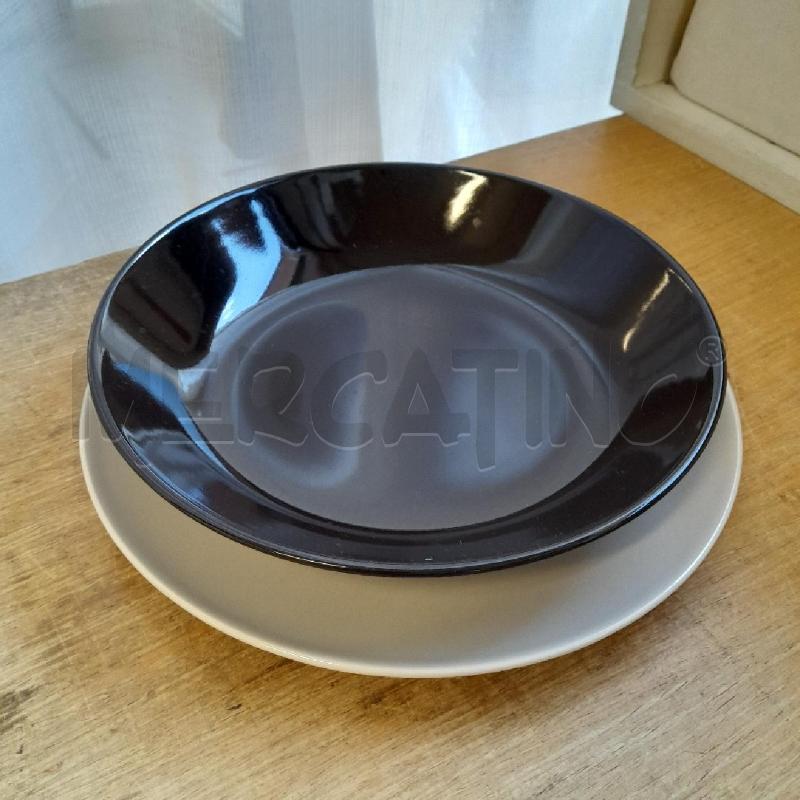 PIATTI IKEA 12 PZ.  | Mercatino dell'Usato Sondrio 2