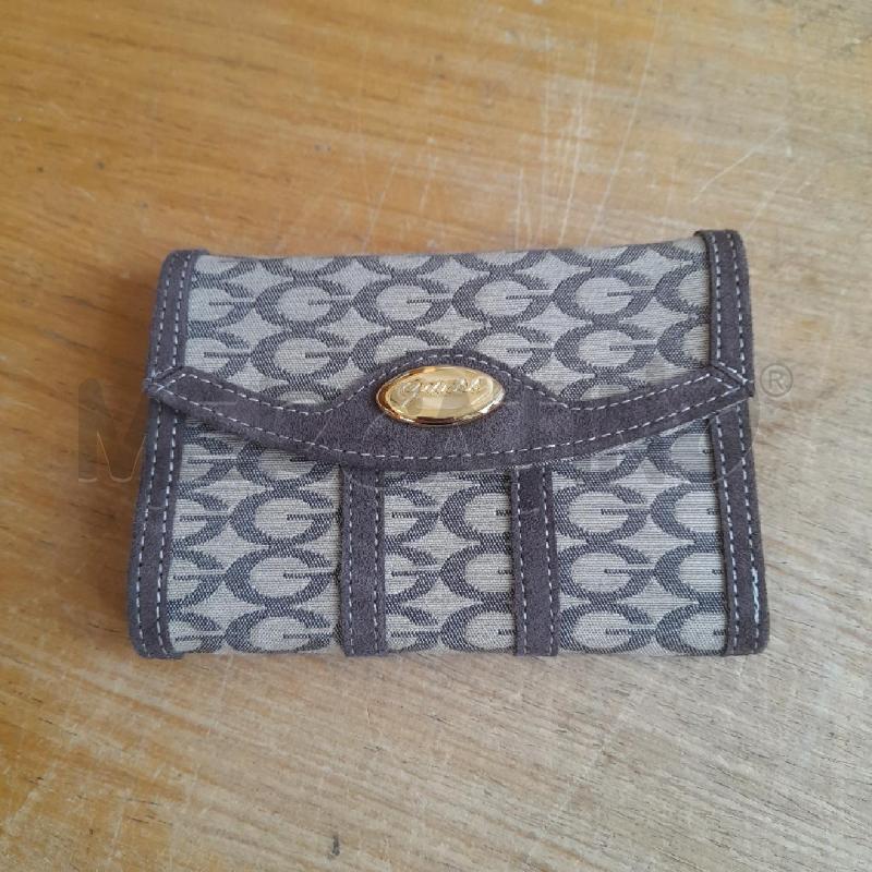 PORTA FOGLIO GUESS | Mercatino dell'Usato Sondrio 1