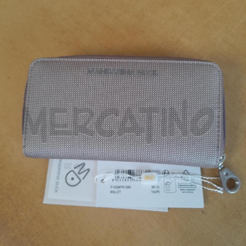 PORTA FOGLIO MANDARINA DUCK NUOVO | Mercatino dell'Usato Sondrio 1