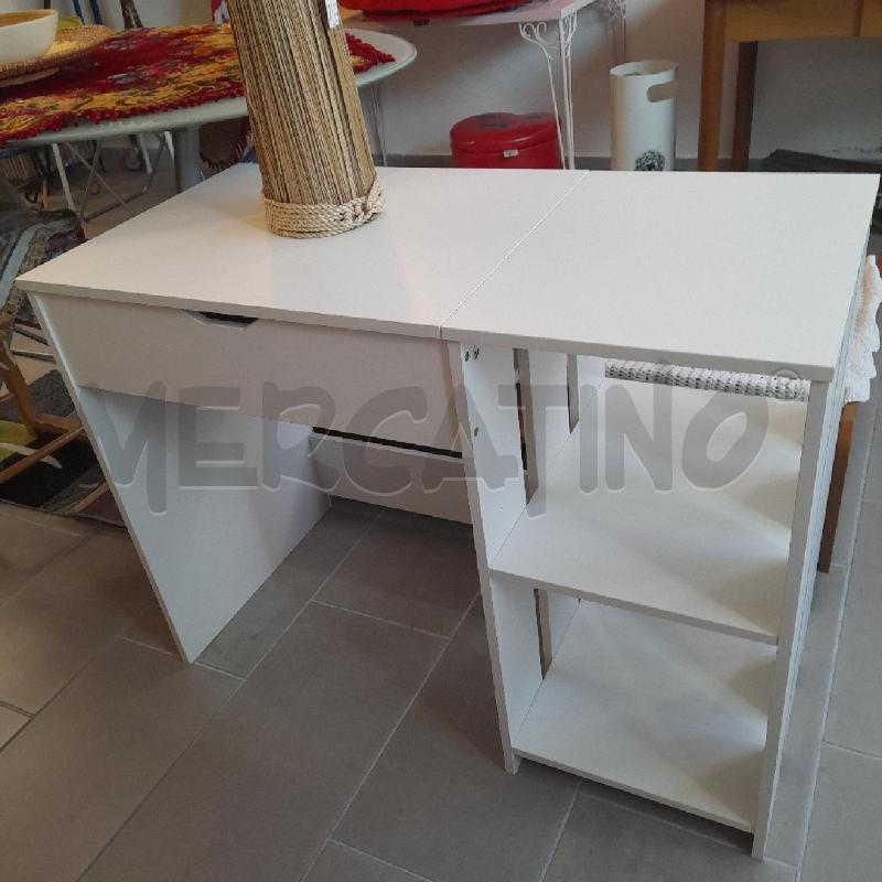 SCRIVANIA BIANCA PIANO RIALZABILE | Mercatino dell'Usato Sondrio 1
