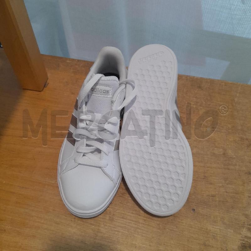SNEAKERS DONNA ADIDAS BIANCHE | Mercatino dell'Usato Sondrio 2