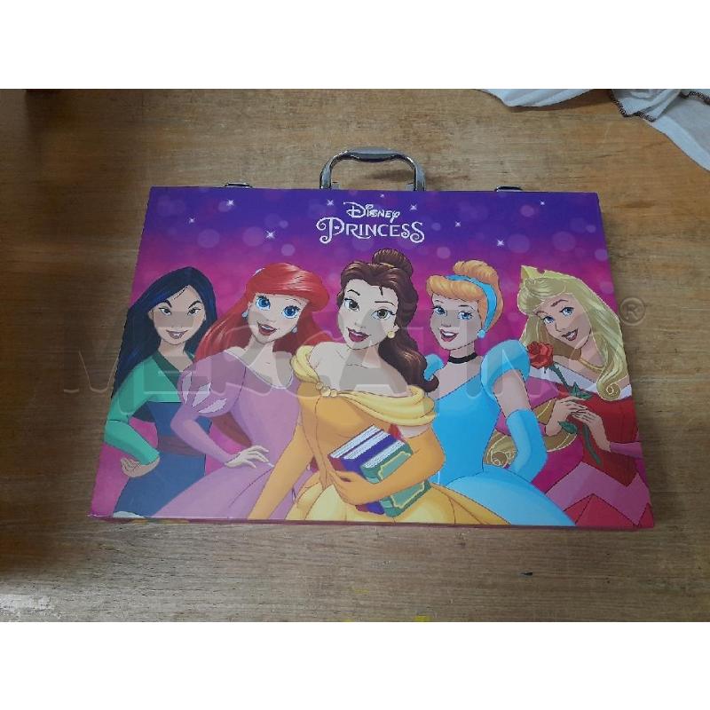 VALIGETTA COLORI PRINCESS | Mercatino dell'Usato Sondrio 1