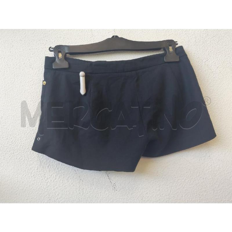 PANTALONCINO DONNA NERO VERSUS | Mercatino dell'Usato Albenga 2
