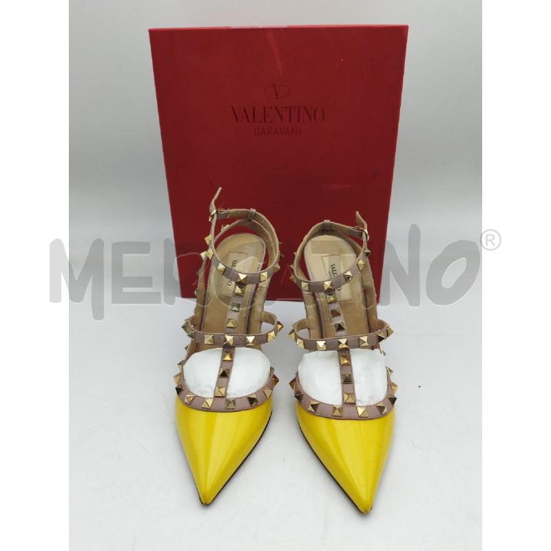 SCARPE DONNA GIALLO BORCHIE VALENTINO GARAVANI IN VERNICE | Mercatino dell'Usato Albenga 1