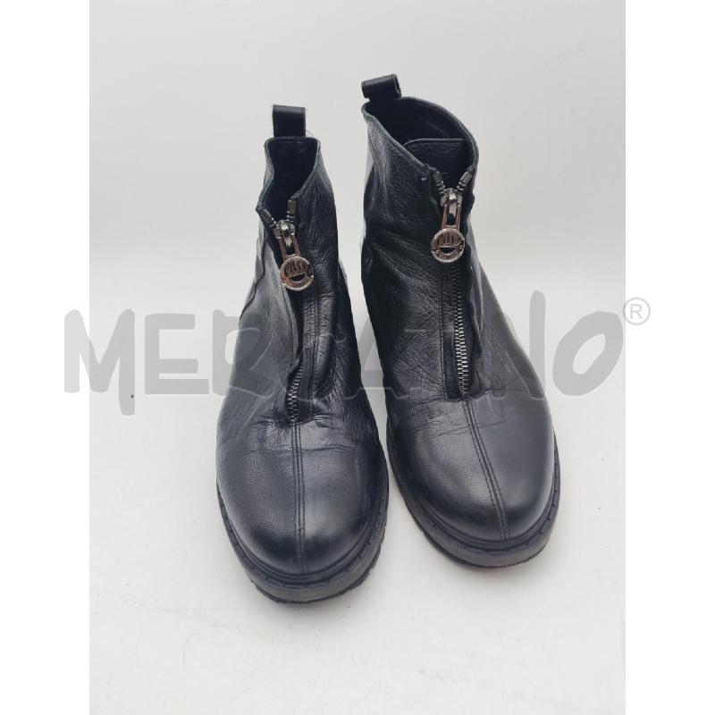 SCARPE DONNA NERO EASY LORIBLU  | Mercatino dell'Usato Albenga 1