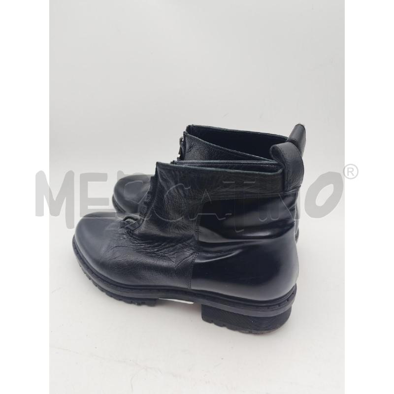 SCARPE DONNA NERO EASY LORIBLU  | Mercatino dell'Usato Albenga 3