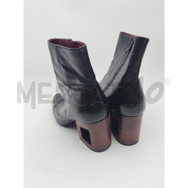 SCARPE DONNA NERO VIC MATIE | Mercatino dell'Usato Albenga 3