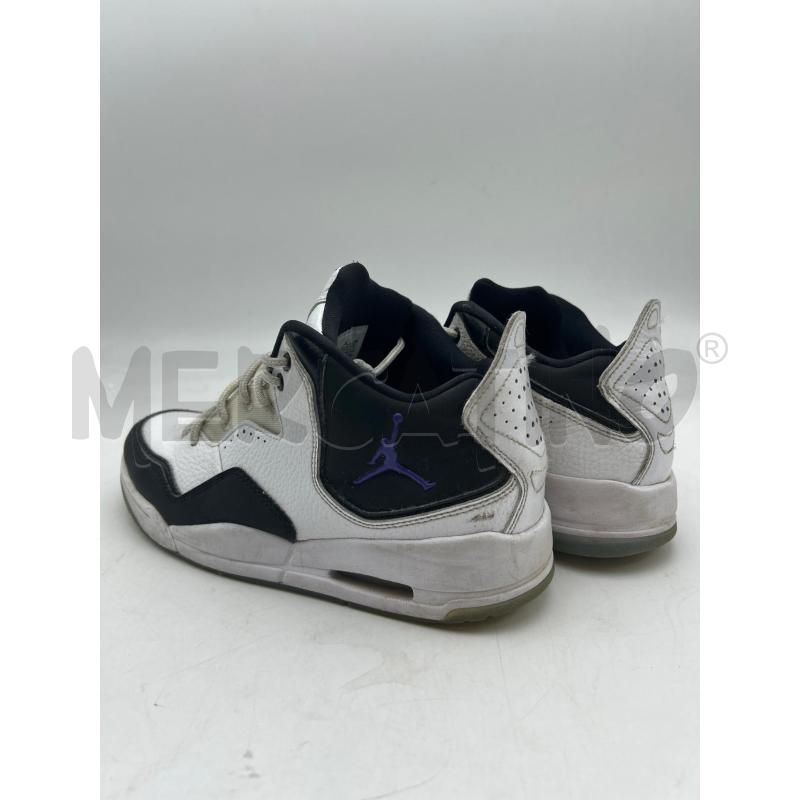 SCARPE UOMO JORDAN BIANCO NERO  | Mercatino dell'Usato Albenga 3