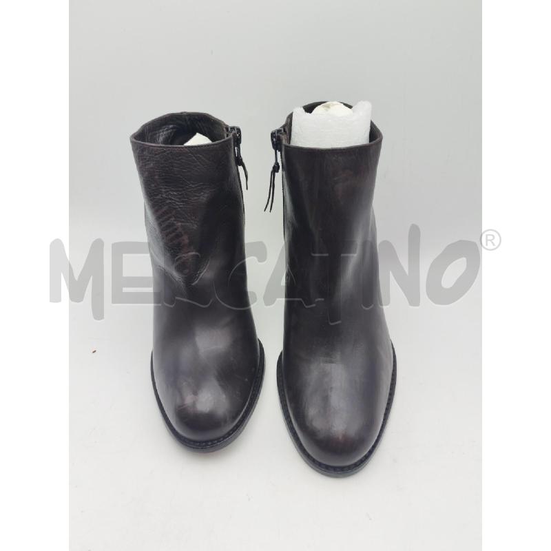 STIVALI DONNA MARRONE STUART WEITZMAN  | Mercatino dell'Usato Albenga 1