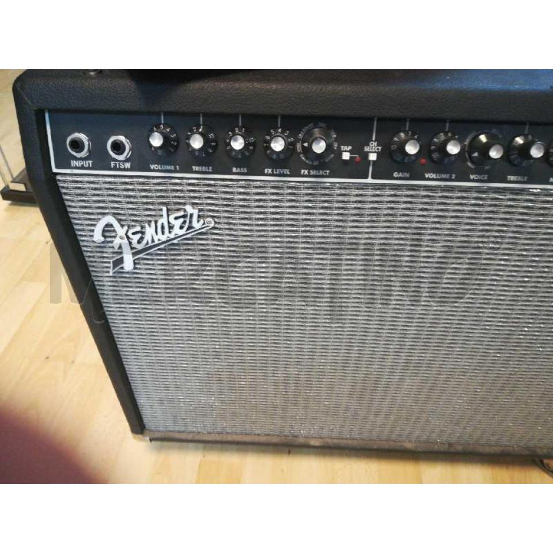 AMPLIFICATORE FENDER CHAMPION 100 | Mercatino dell'Usato Cosseria 2