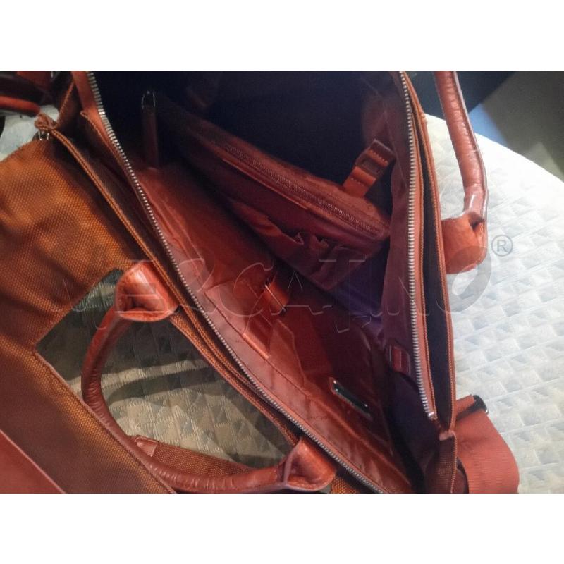 BORSA CARTELLA UOMO PIQUADRO PELLE TESSUTO RUGGINE  | Mercatino dell'Usato Manduria 4